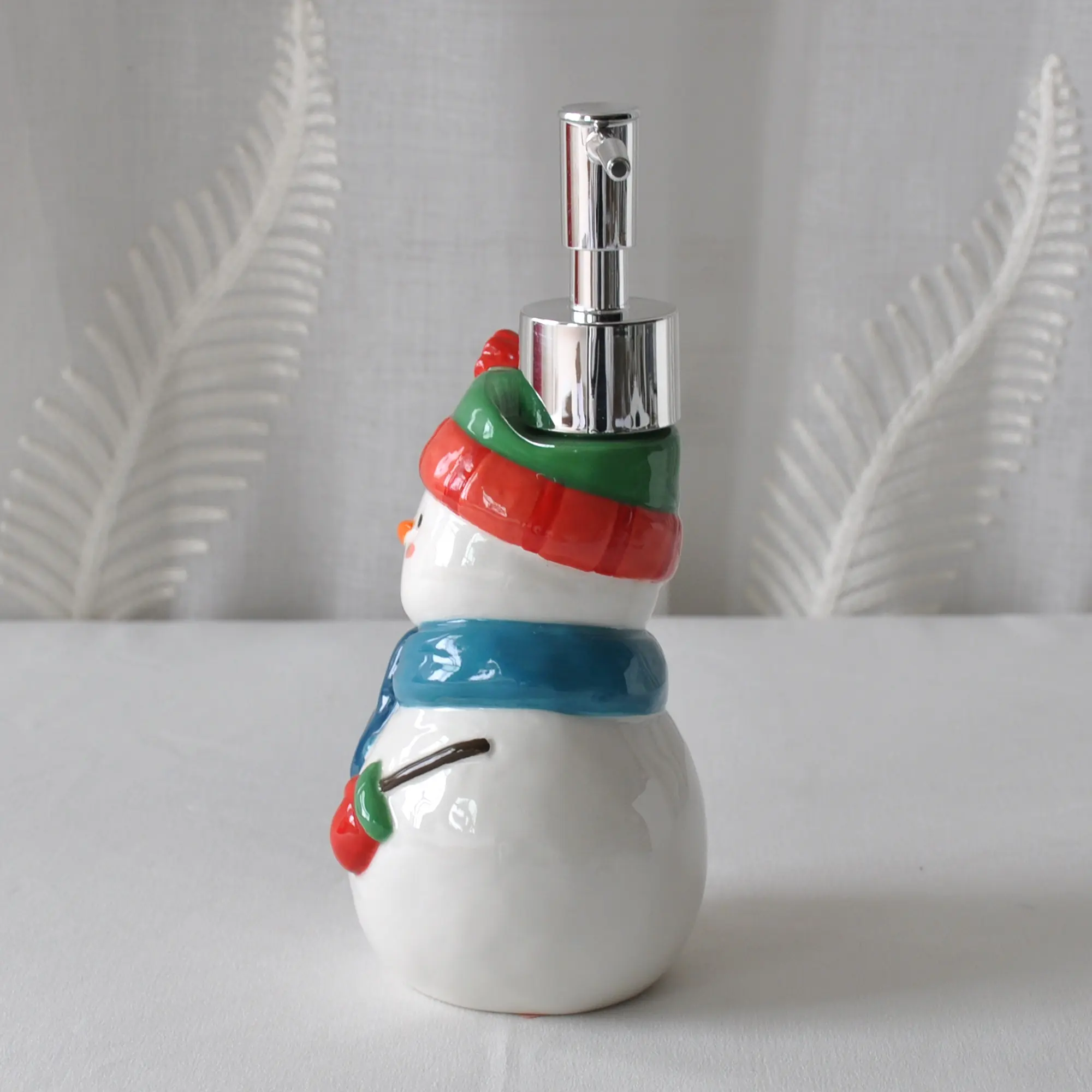 Discount Christmas Snowman-Shaped Ceramic Lotion Dispenser Manufacturers, Company