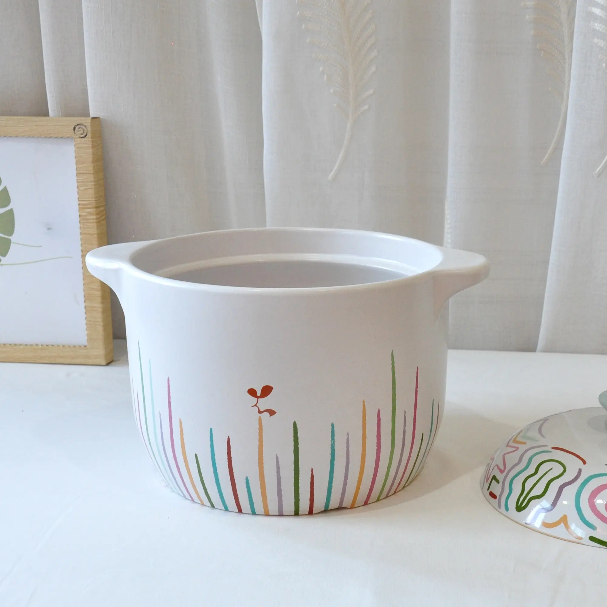 Wholesale Playful Hand-Painted Colorful Striped Lidded Ceramic Casserole Manufacturers, Suppliers
