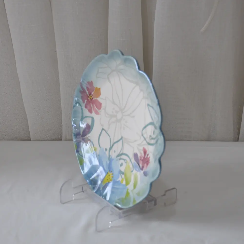 China Fresh Watercolor Floral Light Blue Gradient Petal Edge Ceramic Plate Exporter, Products