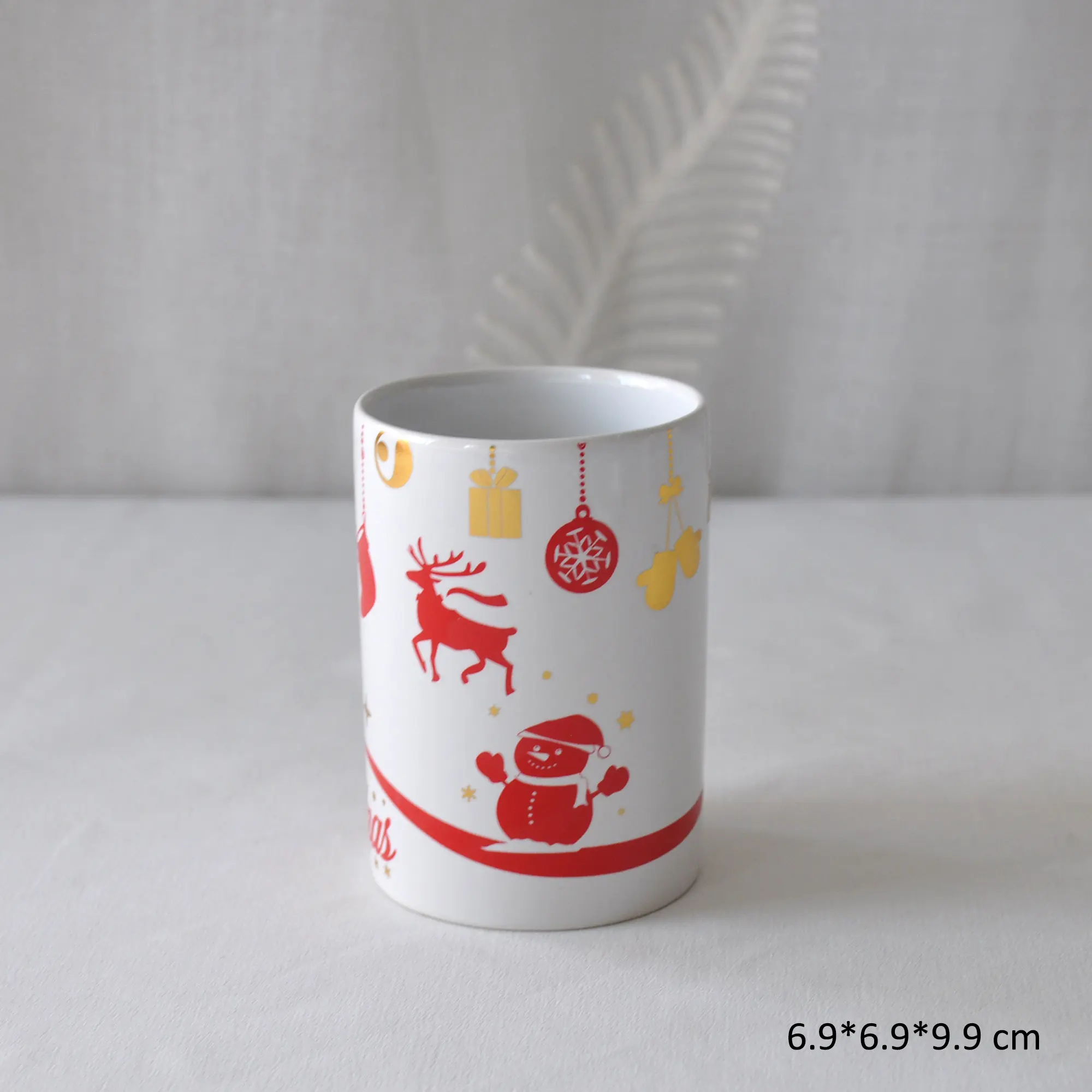 Discount Christmas Red & White Ceramic Bathroom Accessory Set Supplier, Companies