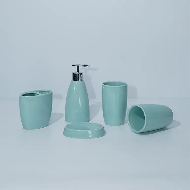 Wholesale Low Price Ceramic Home Decor 5 Pieces Shiny Pure Color Glazed Bathroom Accessories Set