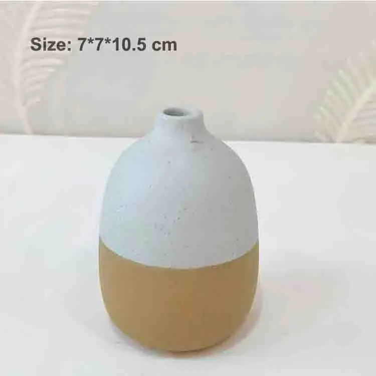 Nordic Two-Tone Stoneware Vase Set Image 2