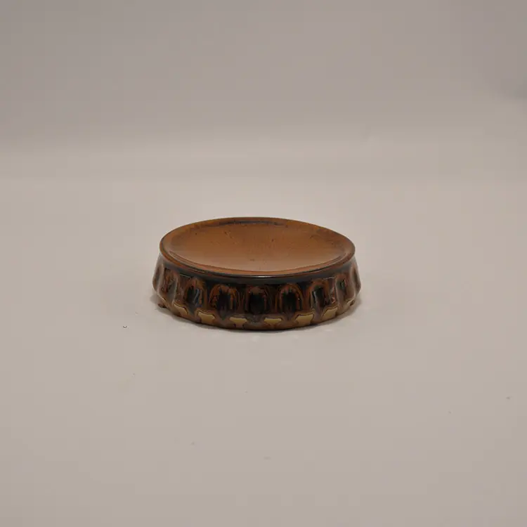 China Dark Brown Ribbed Glaze Ceramic Bathroom 4-Piece Set Factories, Products