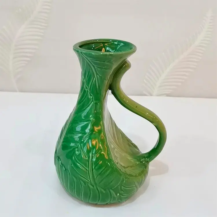 Custom Single - Handle Leaf - Embossed Gradient Green Ceramic Vase Exporters, Companies