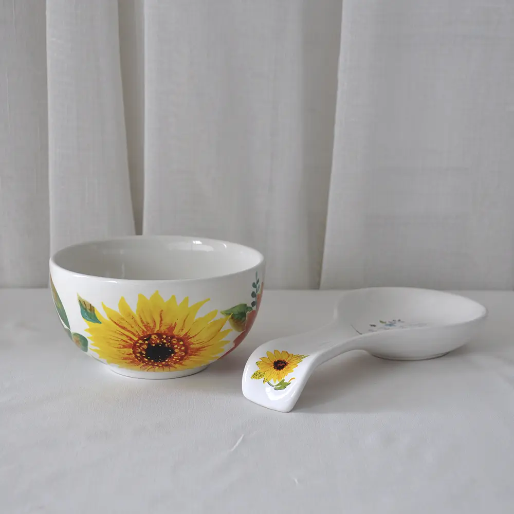Wholesale Rustic Hand-Painted Sunflower Floral Ceramic Bowl and Spoon Set Manufacturers, Products