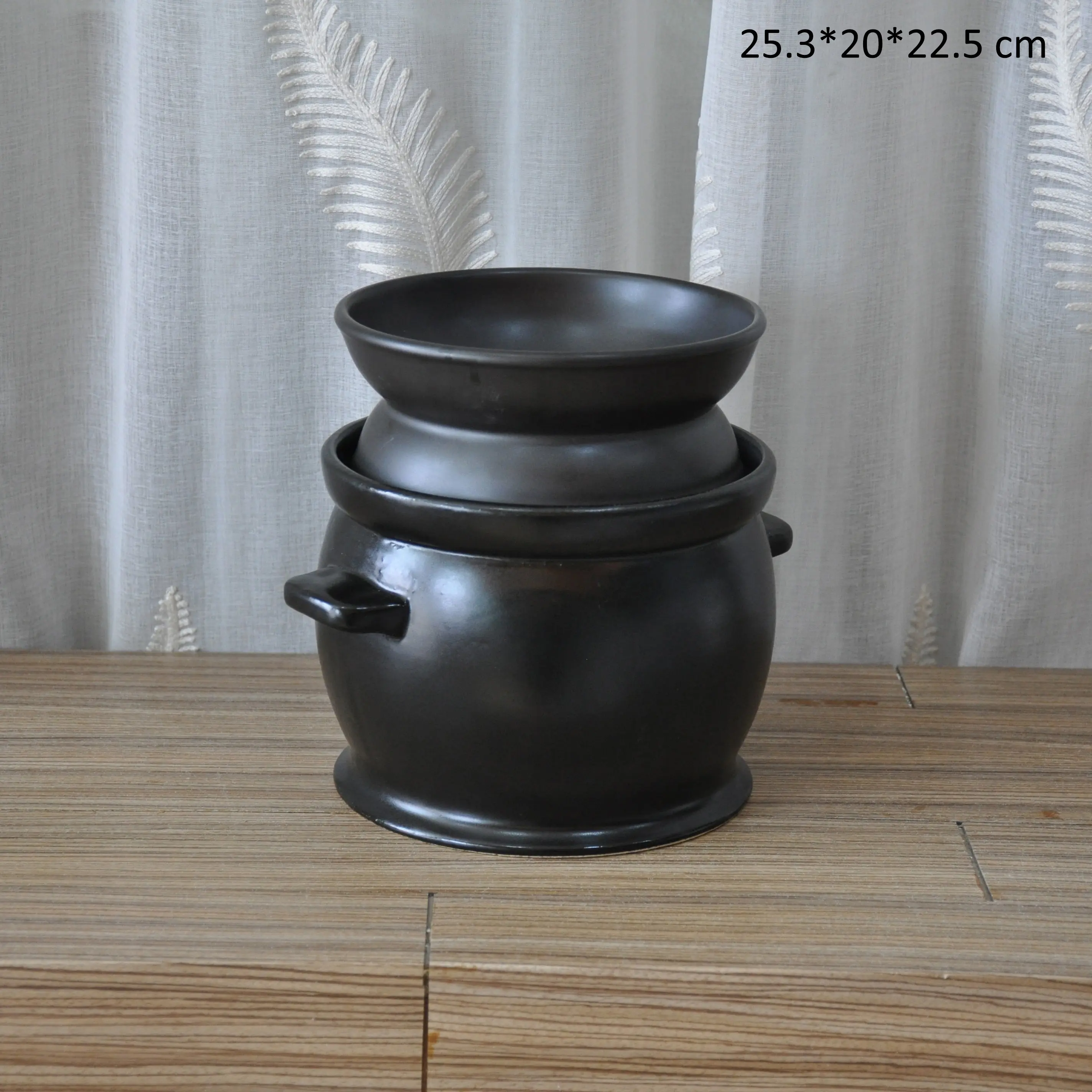 Classic Black Ceramic Double-Layer Eared Casserole