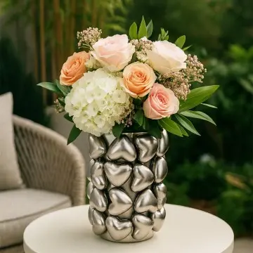 Luxury Silver Mirror Finish 3D Heart Ceramic Vase Romantic Home Decor