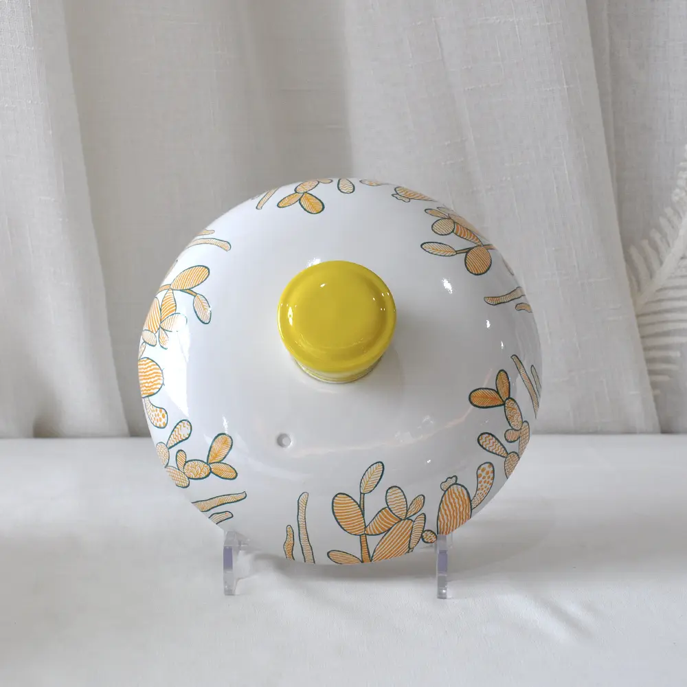 OEM Hand-Painted Orange Green Plant Yellow Knob White Ceramic Casserole Supplier, Companies