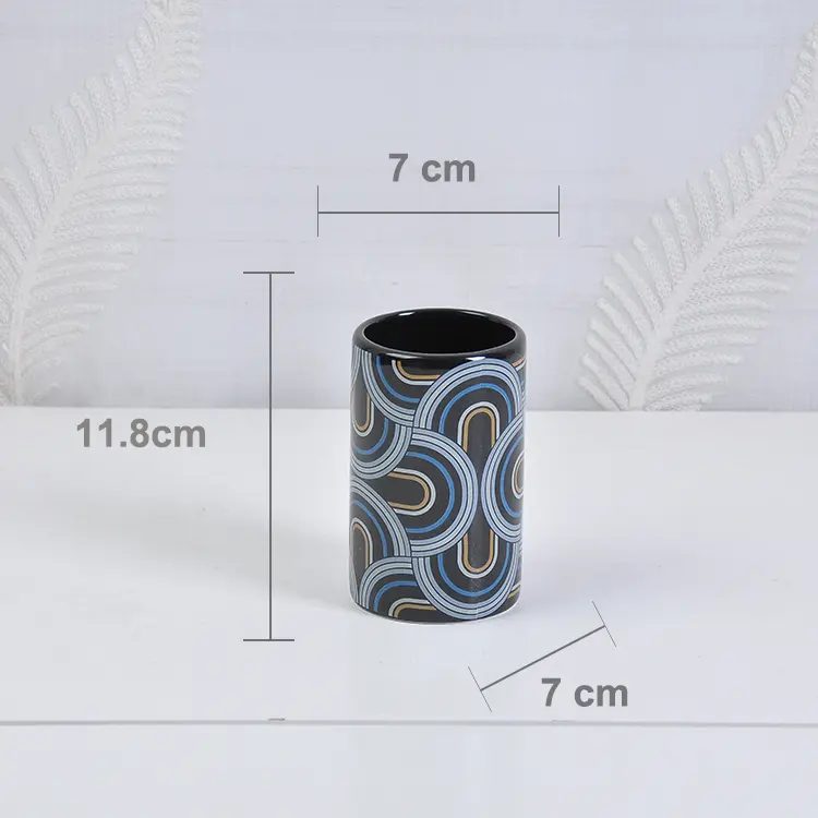 Bathroom Accessory Set View 5