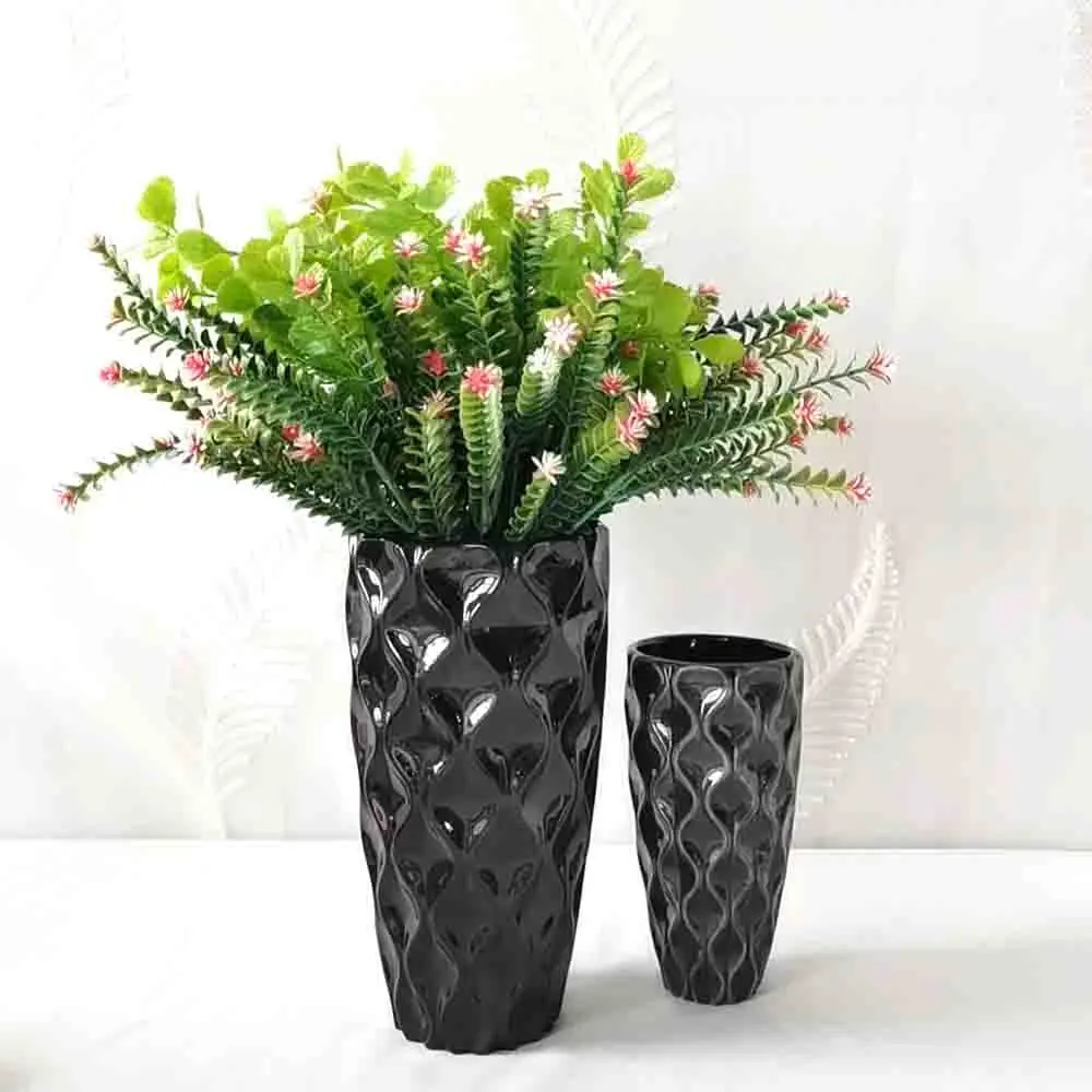 ODM Modern Minimalist Wave Relief Ceramic Vase Manufacturer, Supplier