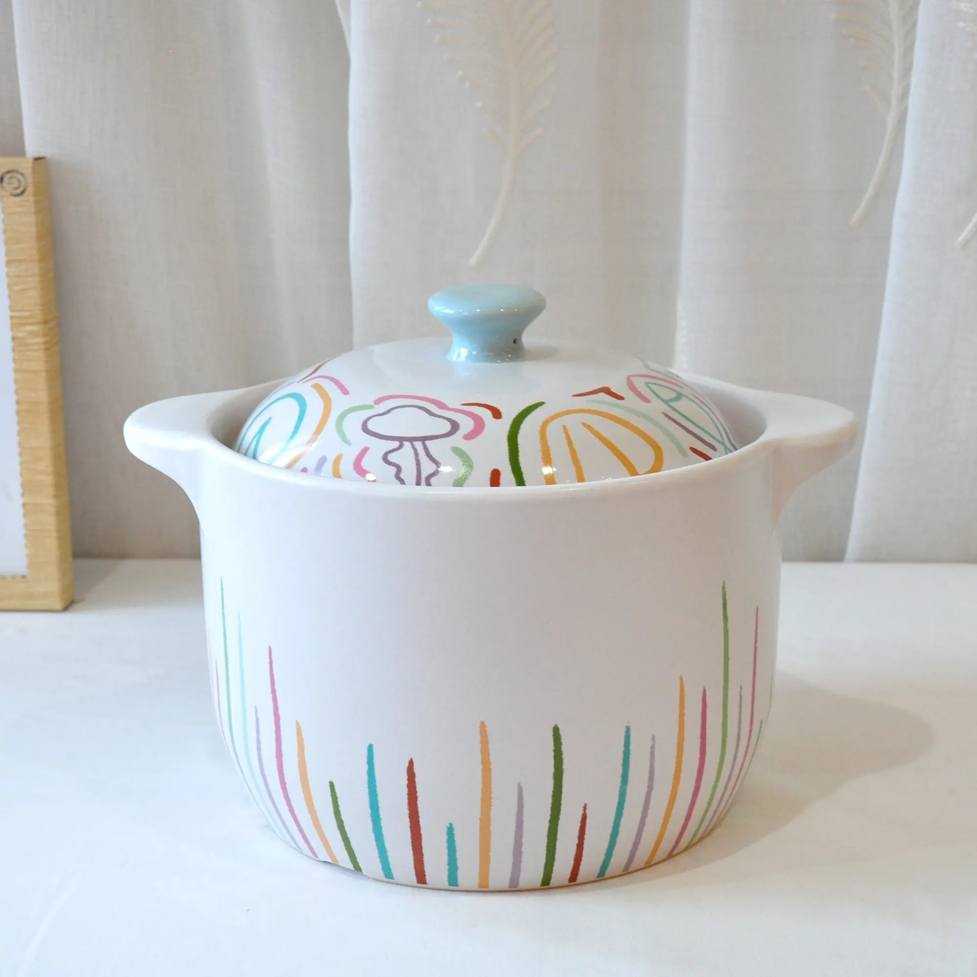 Wholesale Playful Hand-Painted Colorful Striped Lidded Ceramic Casserole Manufacturers, Suppliers