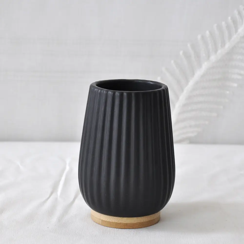 Buy Matte Black Ribbed Ceramic Bathroom 5-Piece Set with Wood Base Manufacturers, Exporter