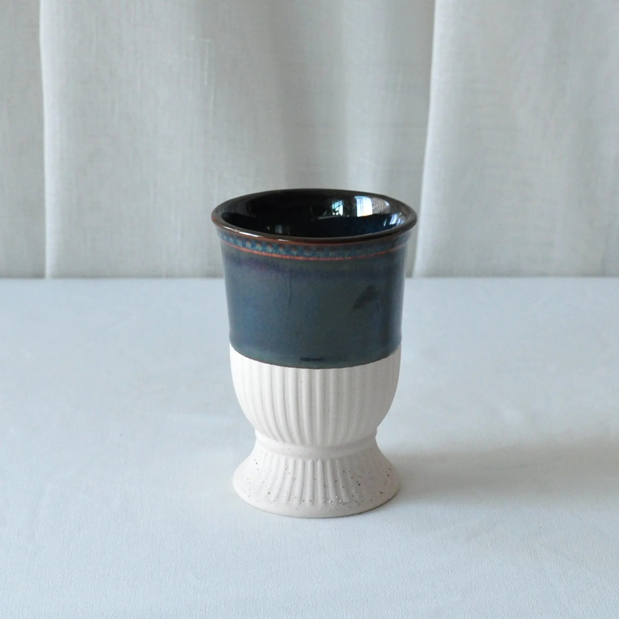 Dolomite Soap Dispenser and Toothbrush Holder Details