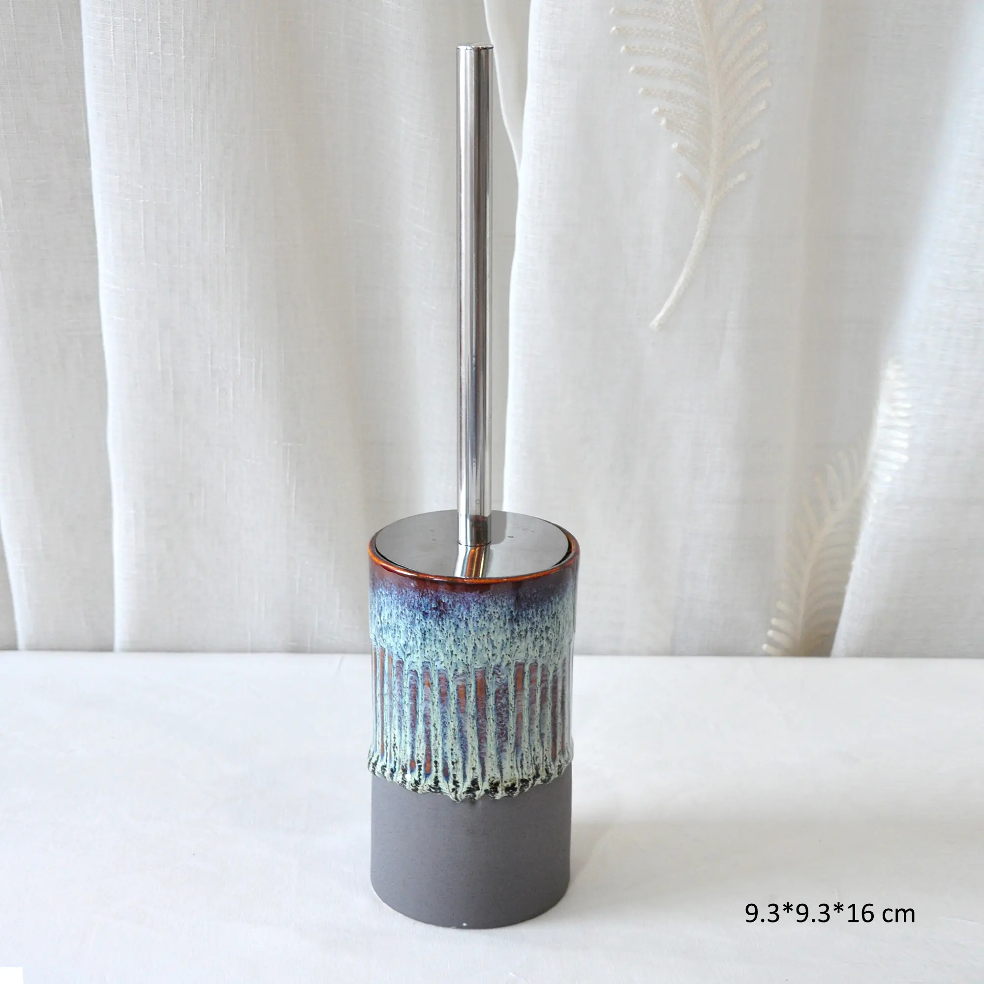 Stoneware Bathroom Accessory Set Detail 5