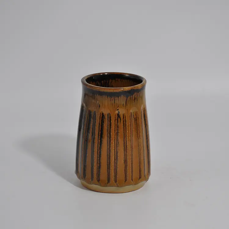 China Dark Brown Ribbed Glaze Ceramic Bathroom 4-Piece Set Factories, Products