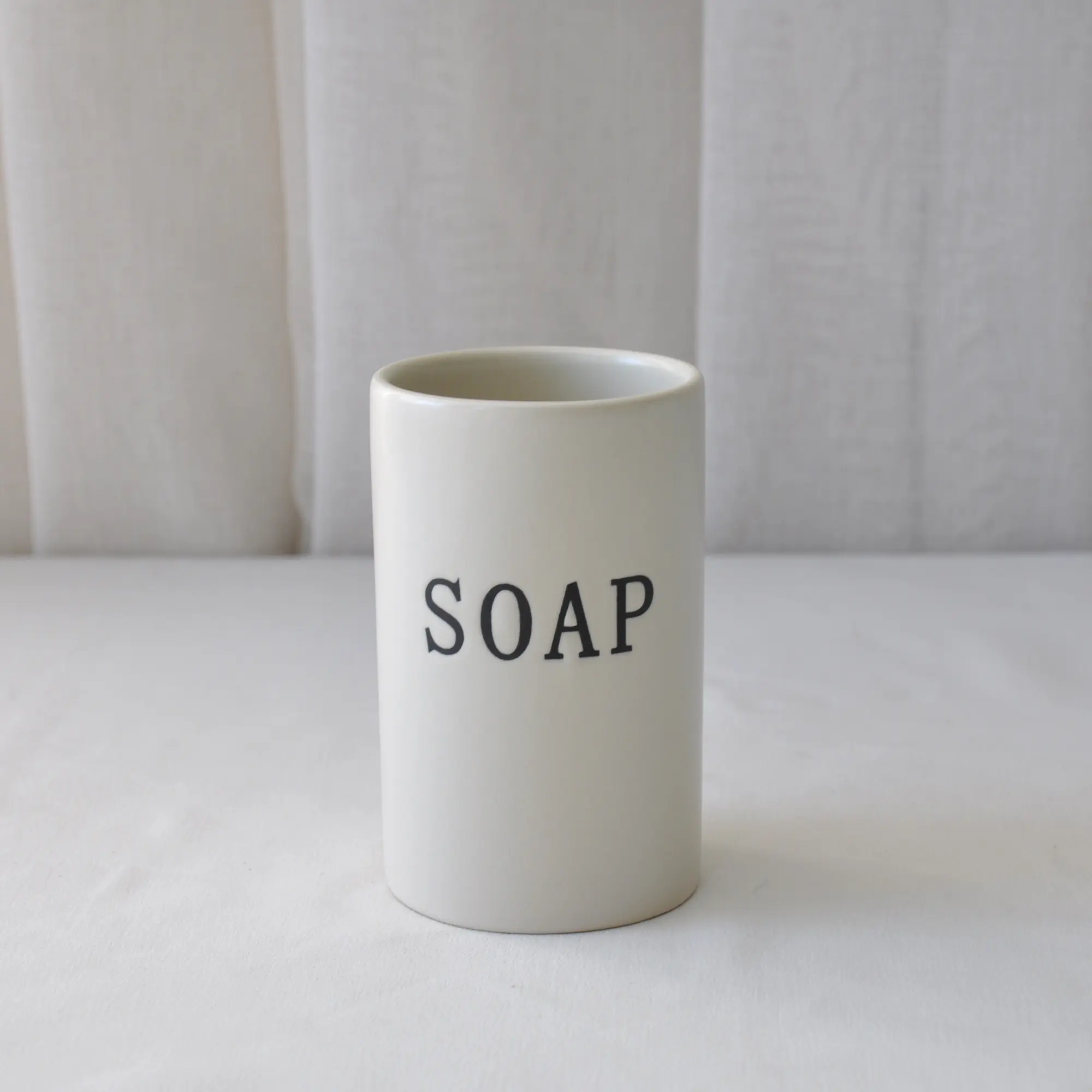 China Minimalist Beige Stoneware Bathroom Accessory Set with "SOAP" Text Factory, Products