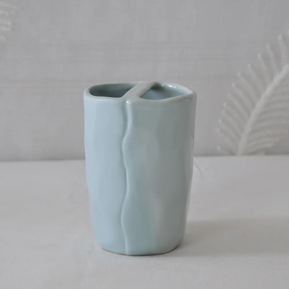 Wholesale Light Lake Blue Irregular-Textured Ceramic Bathroom Accessory Set Manufacturers, Factories