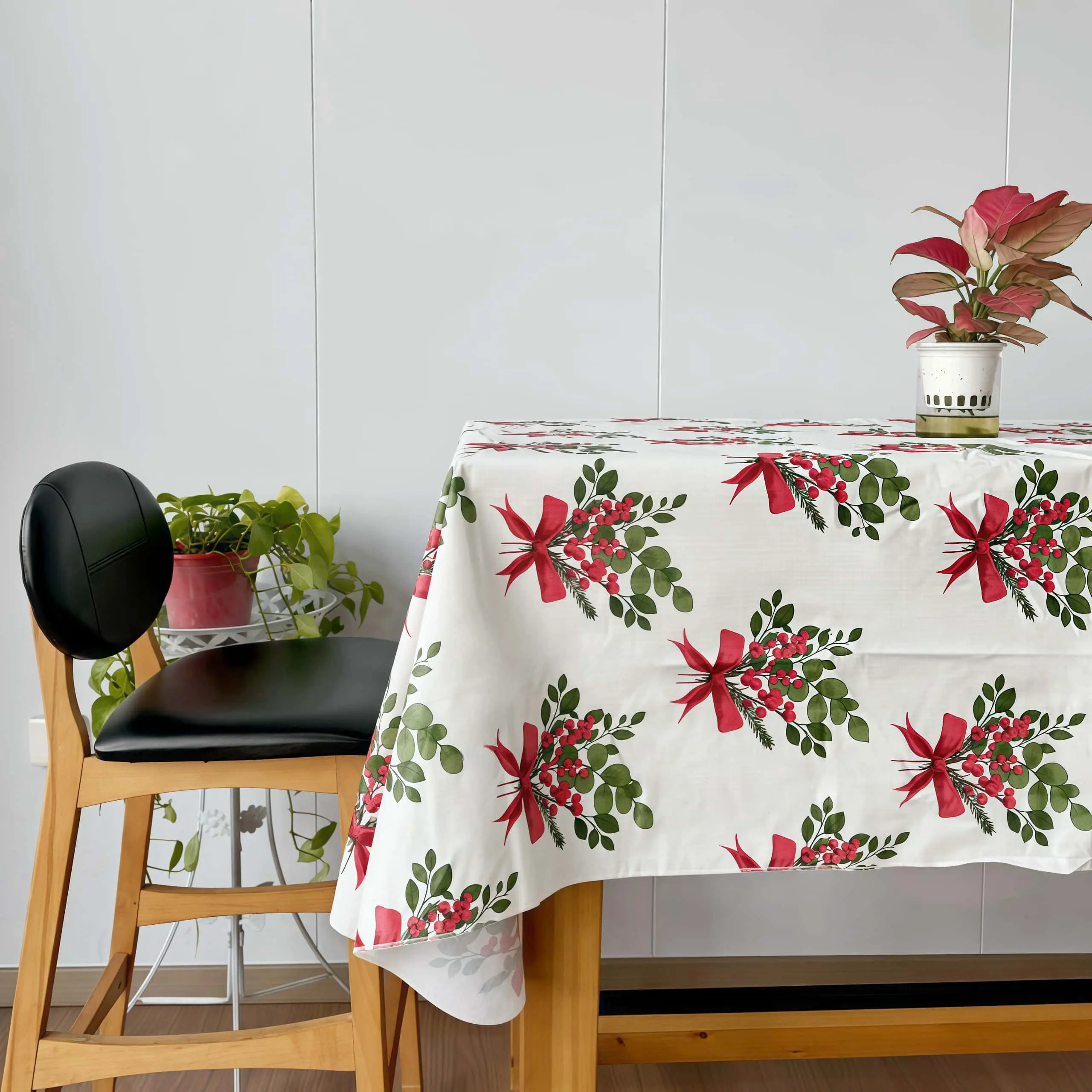 High-Quality Christmas Cheer Flannel Backed Vinyl Tablecloth Companies, Factories