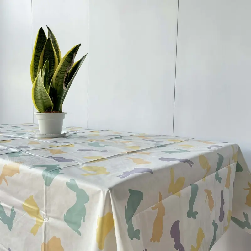 Cheap Customizable Waterproof Vinyl Tablecloth with Flannel Lining Product, Company