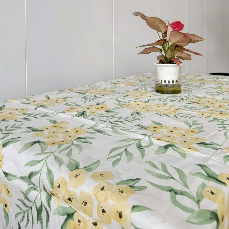 Wholesale Flannel Lined Waterproof Tablecloth Manufacturers, Companies