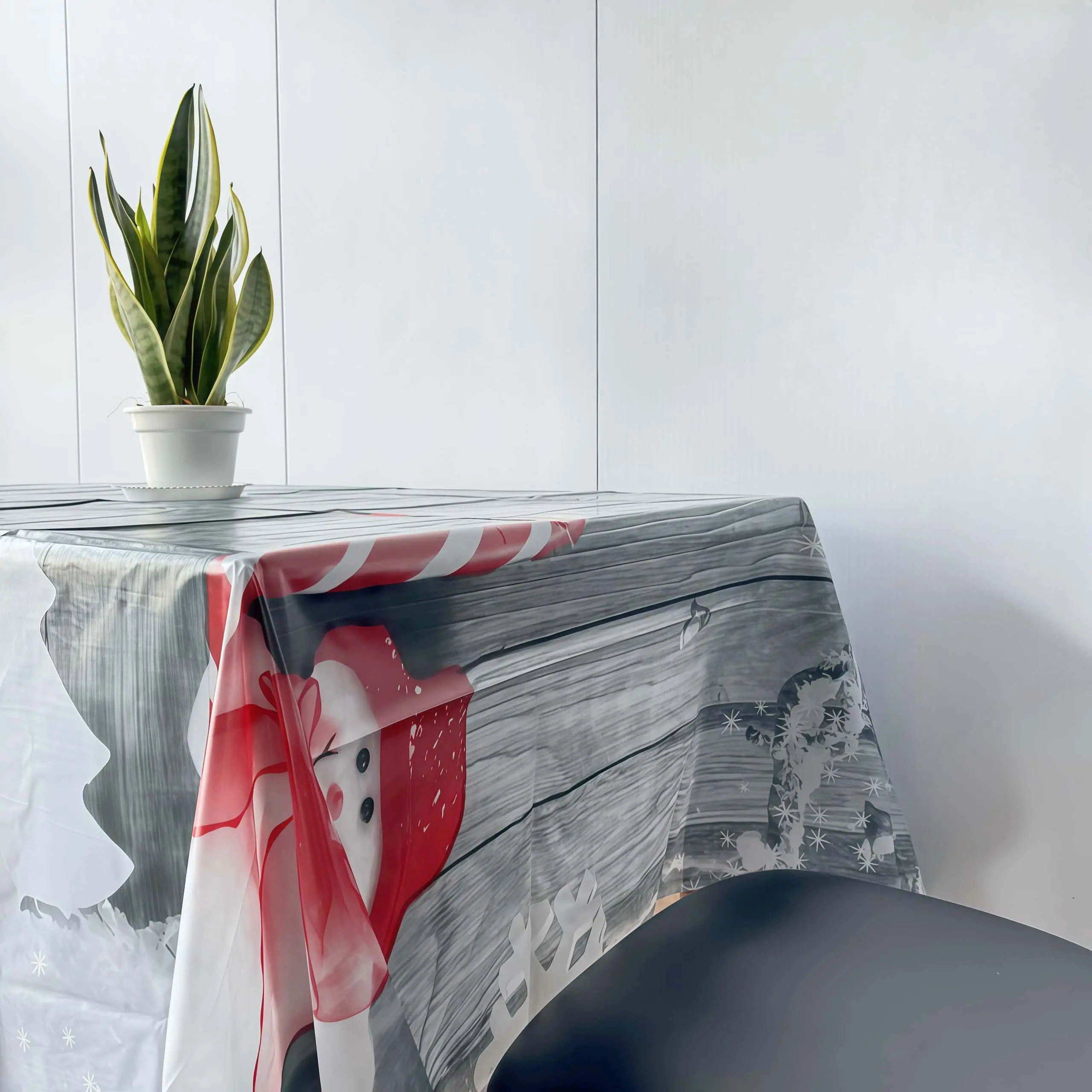 China Functional PEVA Tablecloth for the Holidays Factory, Supplier