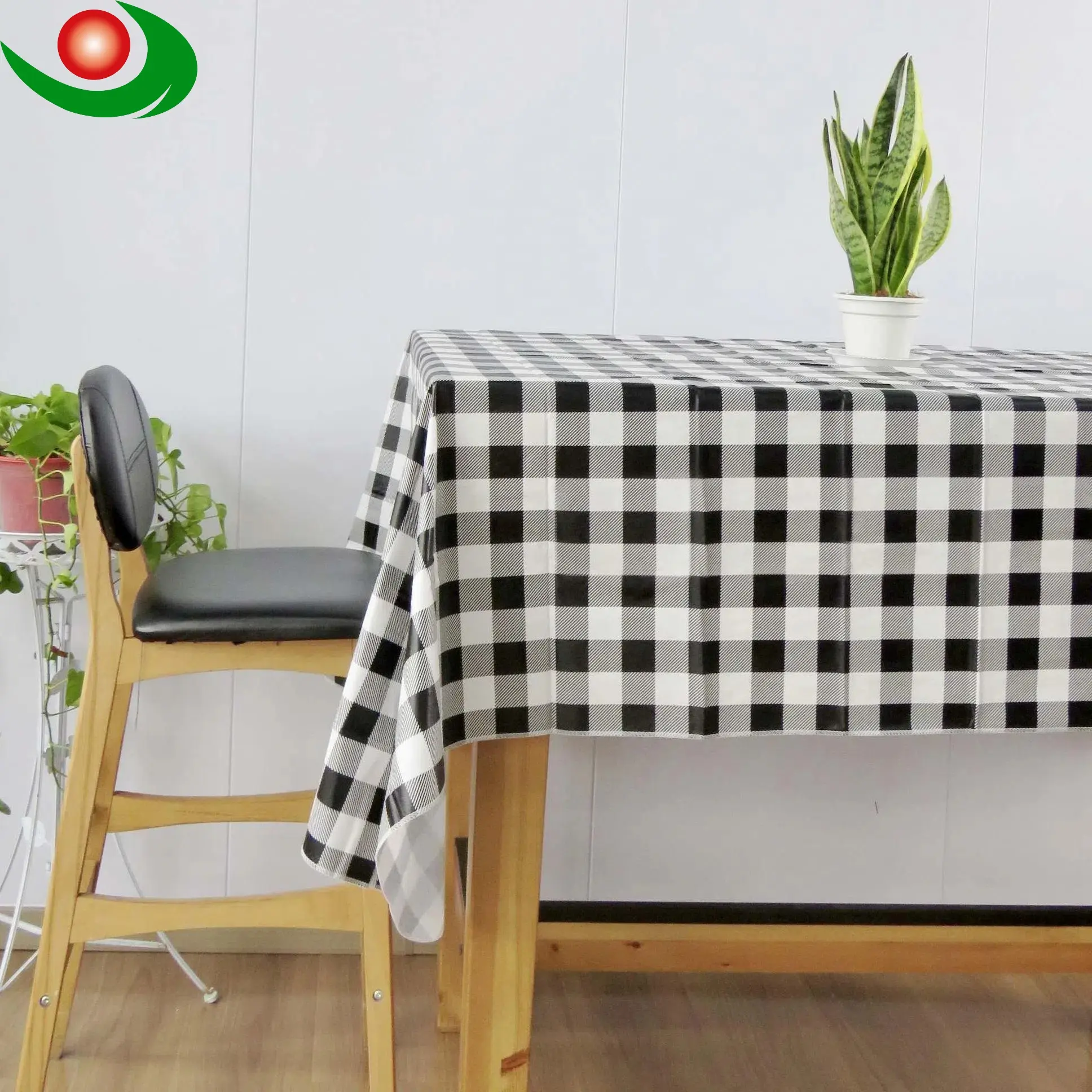 Checkered Tablecloth Detail