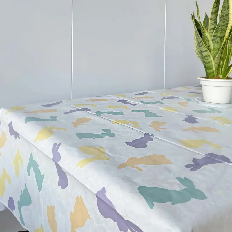 Cheap Customizable Waterproof Vinyl Tablecloth with Flannel Lining Product, Company