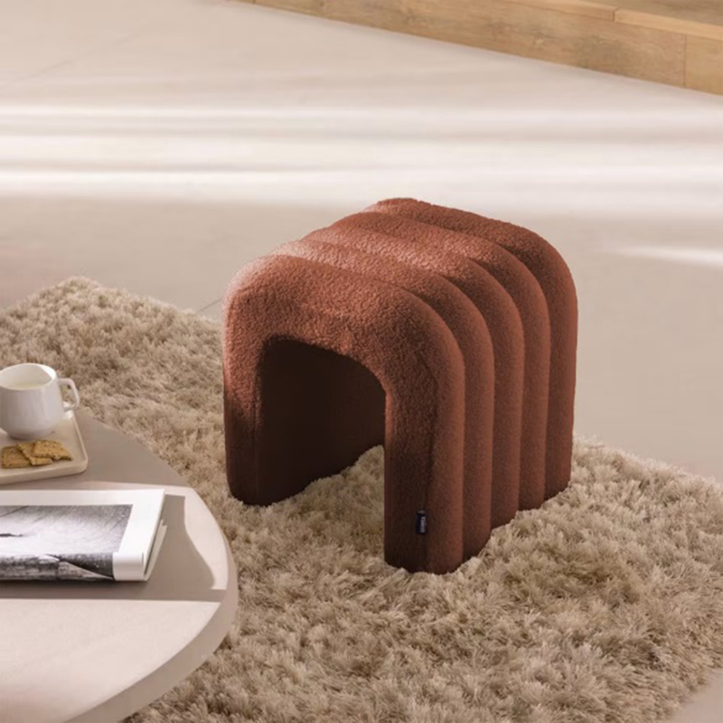 High-Quality Teddy Fabric U-Shaped Foot Stool Suppliers, Factories