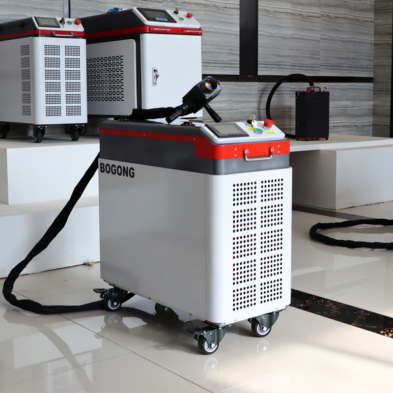 Portable Handheld Pulse Laser Cleaning Machine for Cleaning Welds Stone Metal Wood 500W Air-Cooled Laser Cleaner CE RoHS