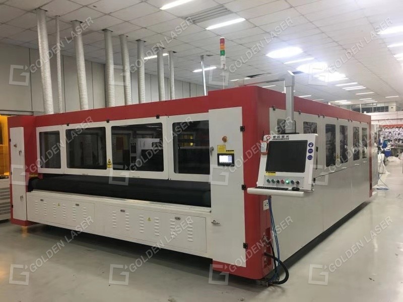 Golden Laser - CO2 Laser Cutting Machine for Elastic Non Woven Composite Fabric