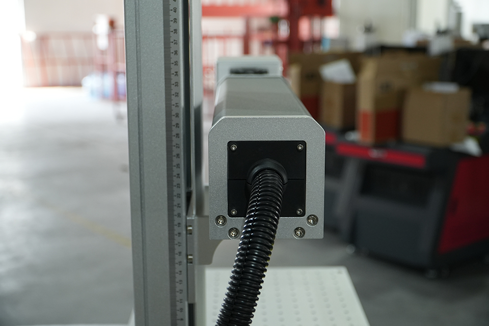 Desktop Metal Fiber Laser Machine Multi-Material Engraving Fiber Laser Marking Machine