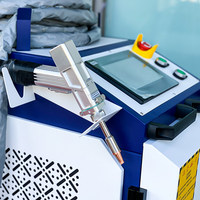 Top Seller Factory Direct Sell 1500w Cnc 3 In 1 Laser Welding And Cleaning Machine For All Metals Stainless