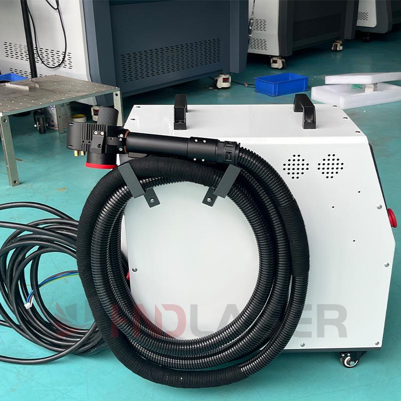 Continuous 300W Portable Pulse Cleaner Rust Remover Price Handheld Fiber Laser Cleaning System Gun Stripping Machine Wobble for Metal Device Paint Oil Removal