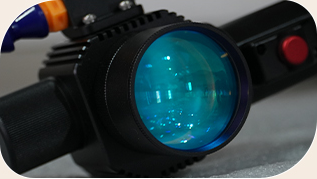 High-quality output lens