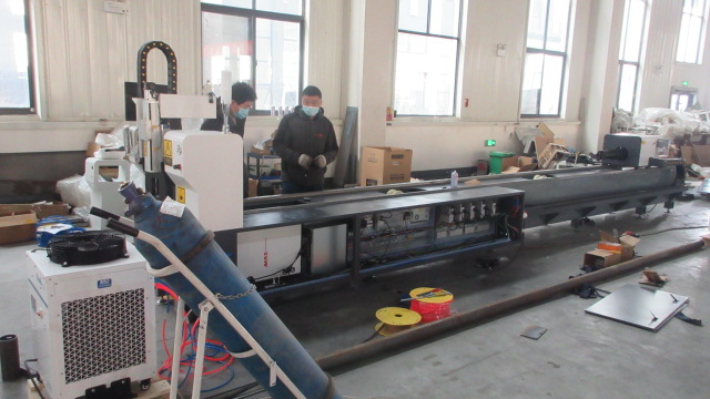 Comprehensive performance testing of industrial cutting equipment before delivery