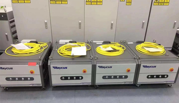 Fiber Laser Source