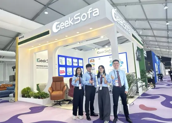Recliner chair exhibition stand