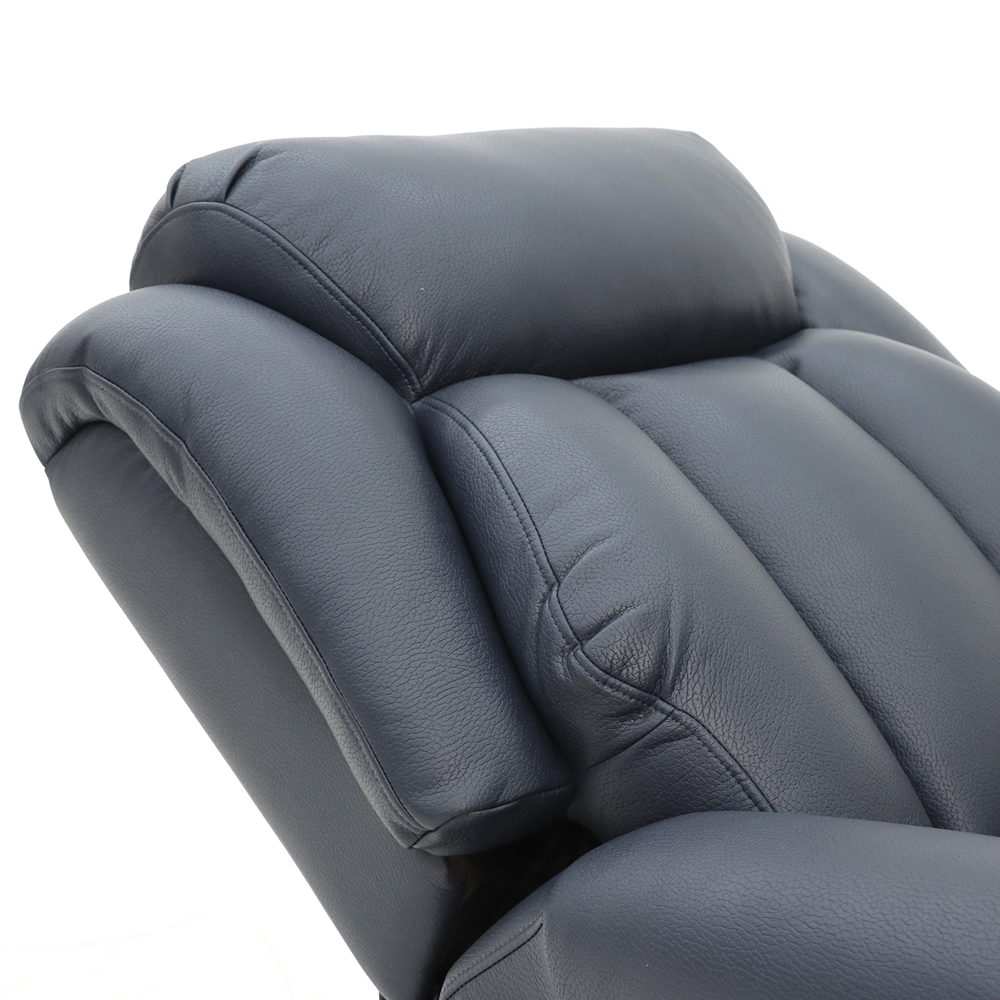 Recliner Showcase