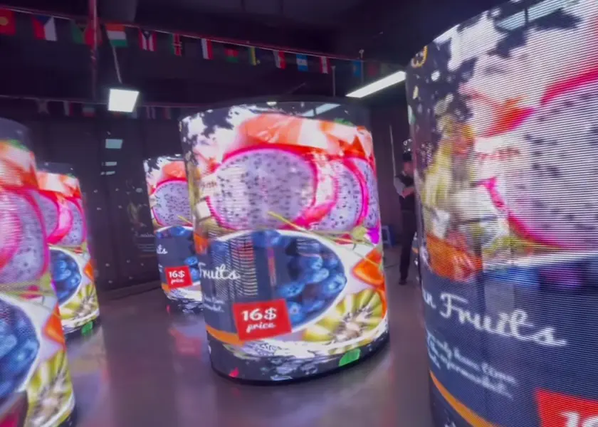 Cylindrical Surround Transparent LED Display