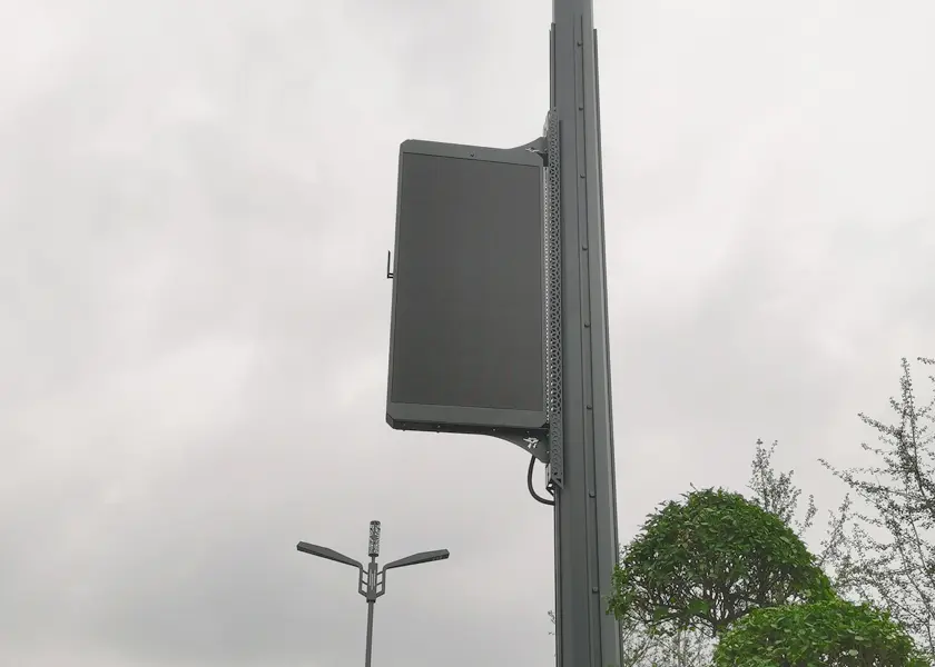 Custom Smart 5G Light Pole Screen | Integrated LED Display for Smart City Infrastructure Manufacturers, Factory