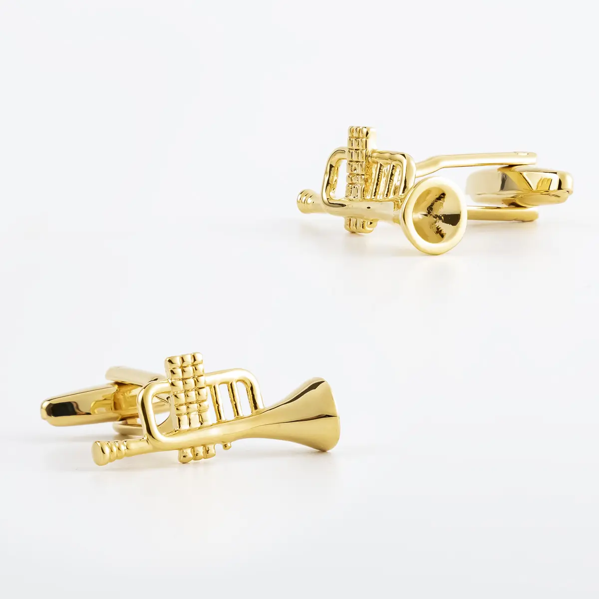 OEM Men's Business Shirt Golden Plated Metal Cufflinks with Cornet Musical Instrument Shape CL0142-G Factory, Exporter