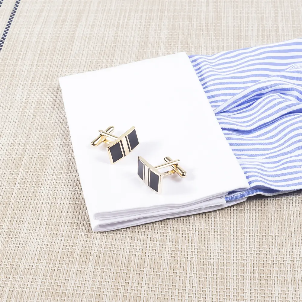 Wholesale Cufflink Manufacturer Square Enamel Gold Plated Copper Cuff links Cheap Wholesale CC-Q257 Manufacturer, Supplier