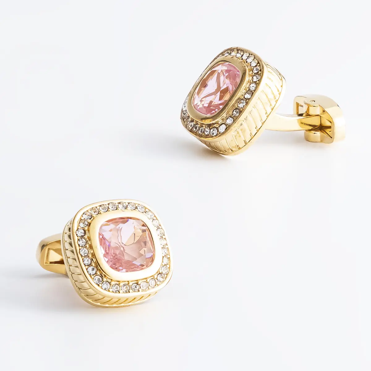 OEM High Quality 18K Golden Plated Elegant Crystal Jewelry Stone Cufflinks For All Occasions CS0106 Manufacturer, Exporter