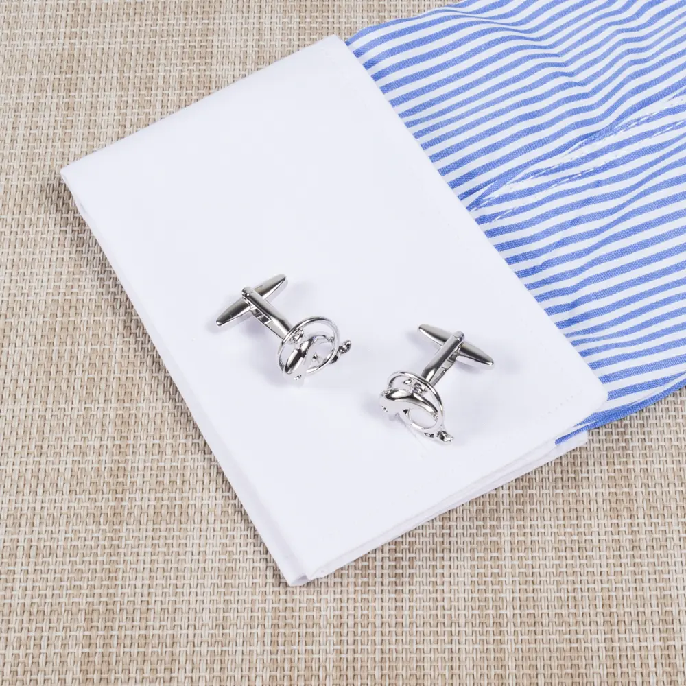 Wholesale Men's Trendy Novelty Copper Metal Silver Plated Dolphin Animal Cufflinks CL0042