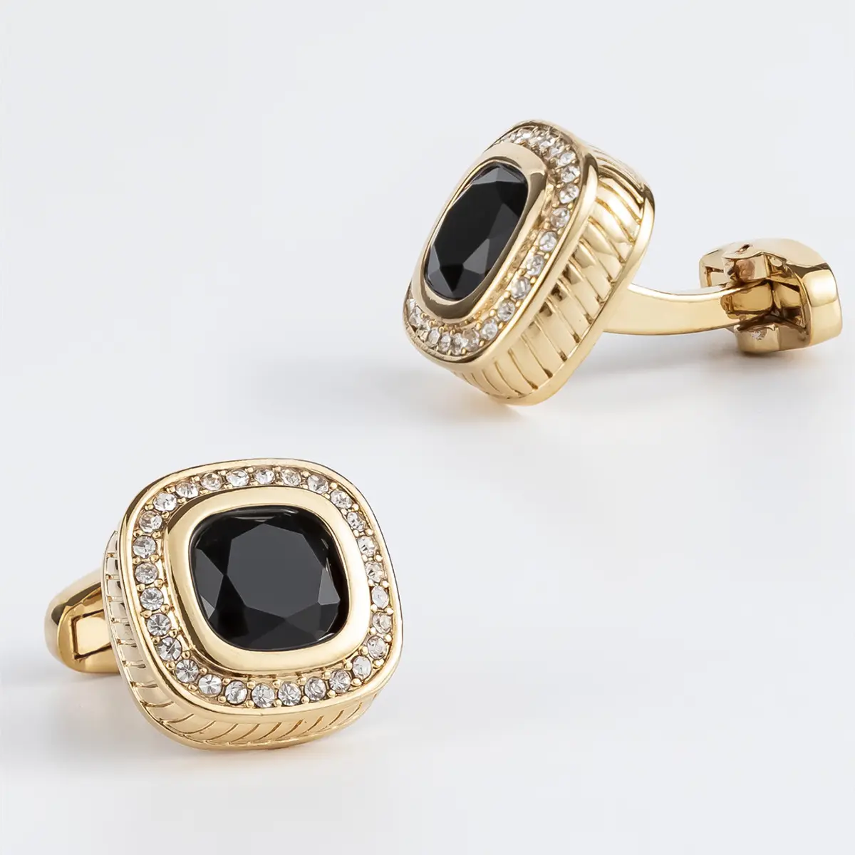 OEM High Quality 18K Golden Plated Elegant Crystal Jewelry Stone Cufflinks For All Occasions CS0106 Manufacturer, Exporter