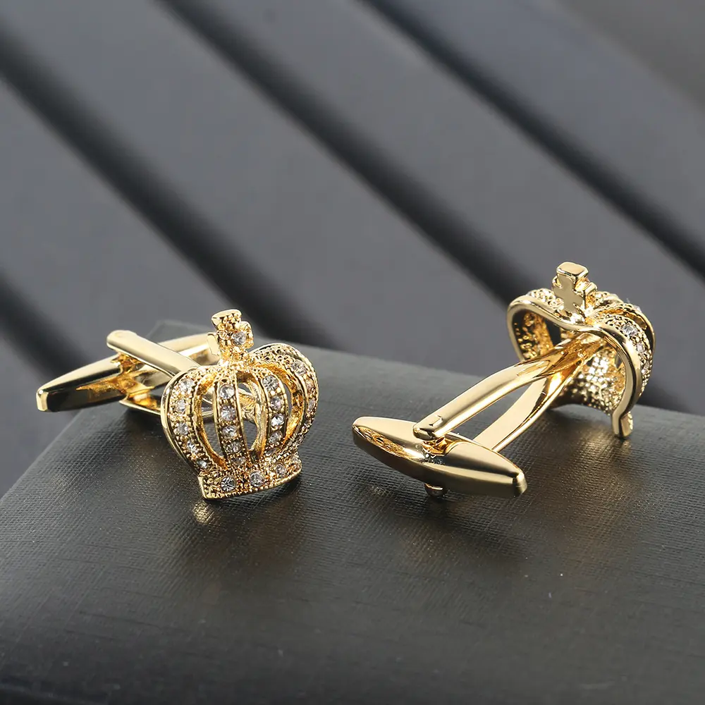 ODM Hot Selling Men's Gold Plated Crystal Crown Jewels Elegant Personalized Cuff Links CS0003 Manufacturer, Factory