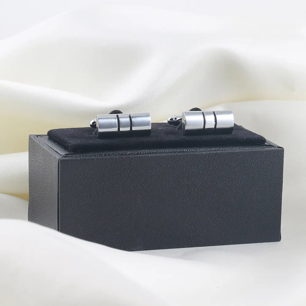 OEM Fashion Accessories Low Price Rectangular Hihj Polished Silver Metal Square Cufflinks CC0331 Supplier, Company