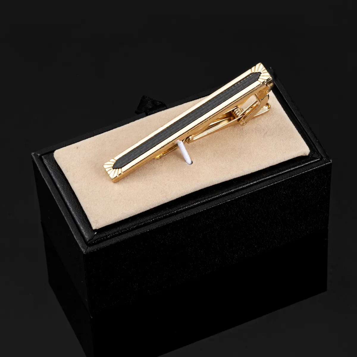 Wholesale JINJIE Factory New Design Fashion Wedding Groom Business Gold Plated Black Enamel Tie Clips TA9001 Suppliers, Company