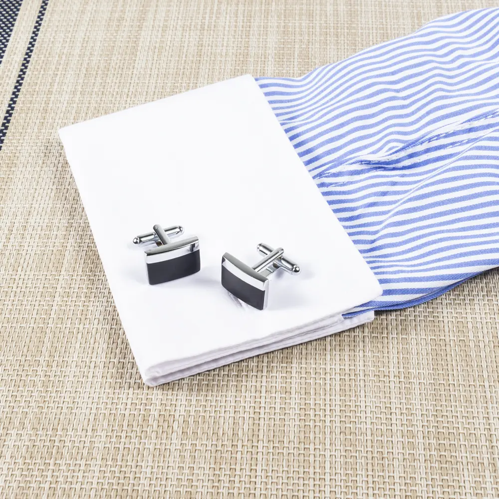 Wholesale Classic Men's Black Enamel Cufflinks Cheap Price French Shirt Buttons for Tuxedo Shirt CC-Q215 Manufacturer, Factory