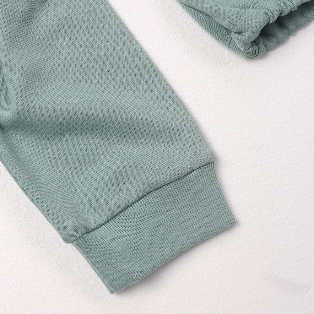 Wholesale Organic cotton women‘s embroidery raglan sleeve crop hoodie Supplier, Factories